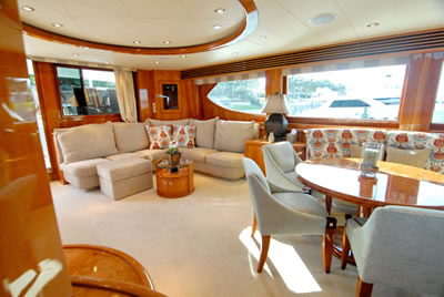 Yacht Acquaviva salon