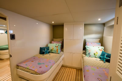 Yacht First Home twin stateroom