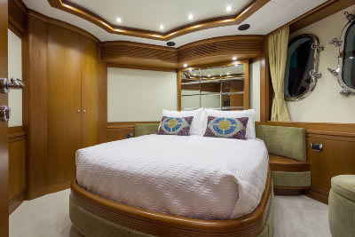 Happy Hour guest stateroom