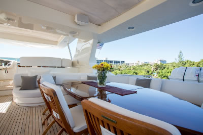 Happy Hour flybridge dining