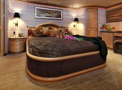 Impulsive master stateroom