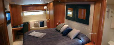Yacht RD master stateroom