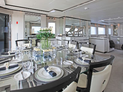 Sealyon dining
