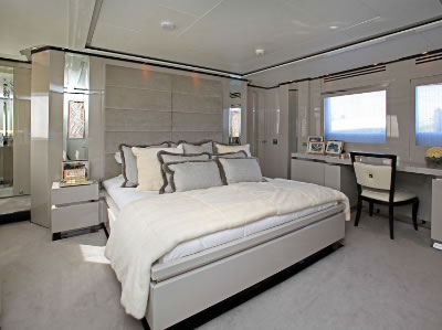 Sealyon master cabin