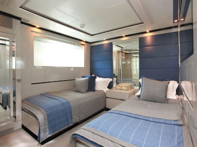 Sealyon twin cabin