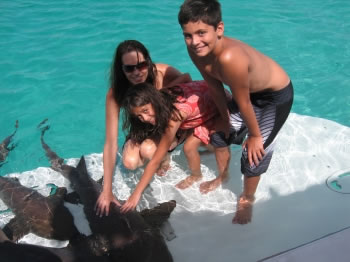 Sioux Empress guests playing with sharks