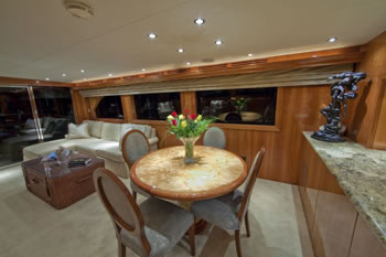 Yacht Temptation dining