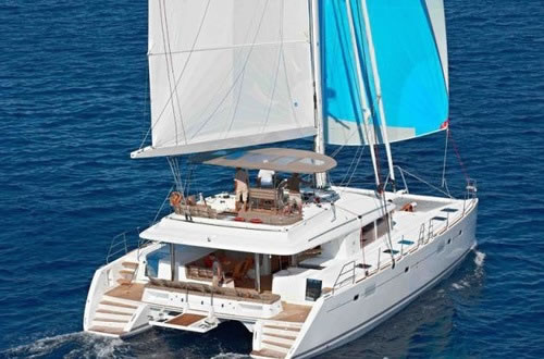Catamaran Amura II