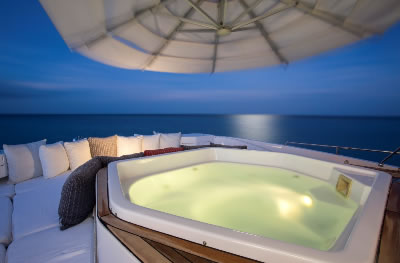 Camarina Royale jacuzzi