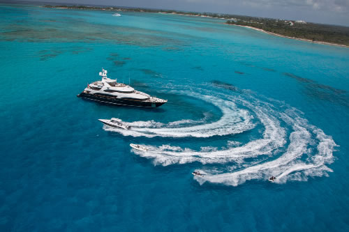 yacht Checkmate water toys