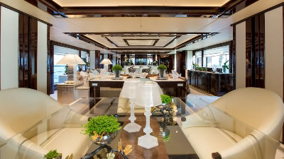 Yacht Illusion V upper salon