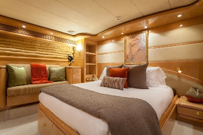 Miracle VIP stateroom