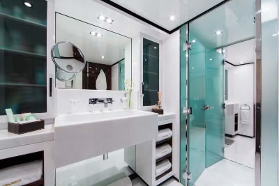 Polly master bathroom