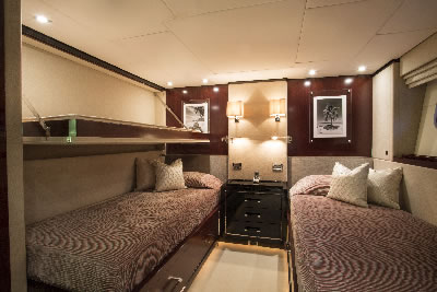 Polly twin stateroom with Pullman