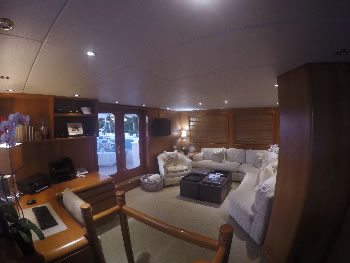 Sea Bear skylounge