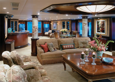 yacht Starship salon