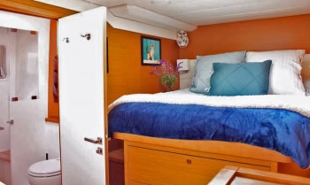 Tell Star guest cabin